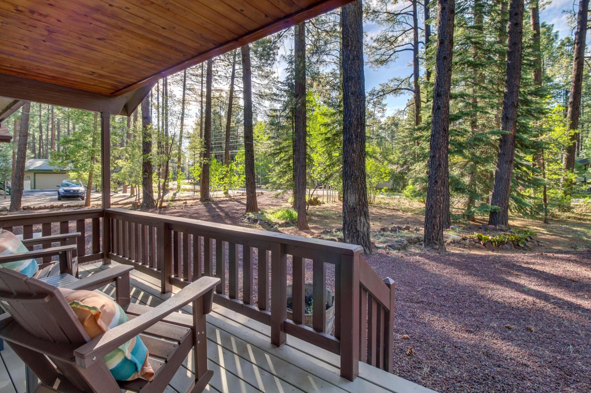 Willa Peaceful Pinetop Cabin With Deck And Fire Pit! Indian Pine Zewnętrze zdjęcie