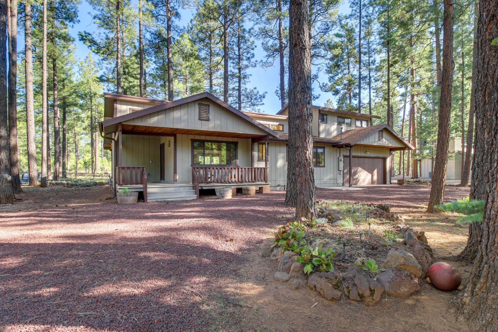 Willa Peaceful Pinetop Cabin With Deck And Fire Pit! Indian Pine Zewnętrze zdjęcie